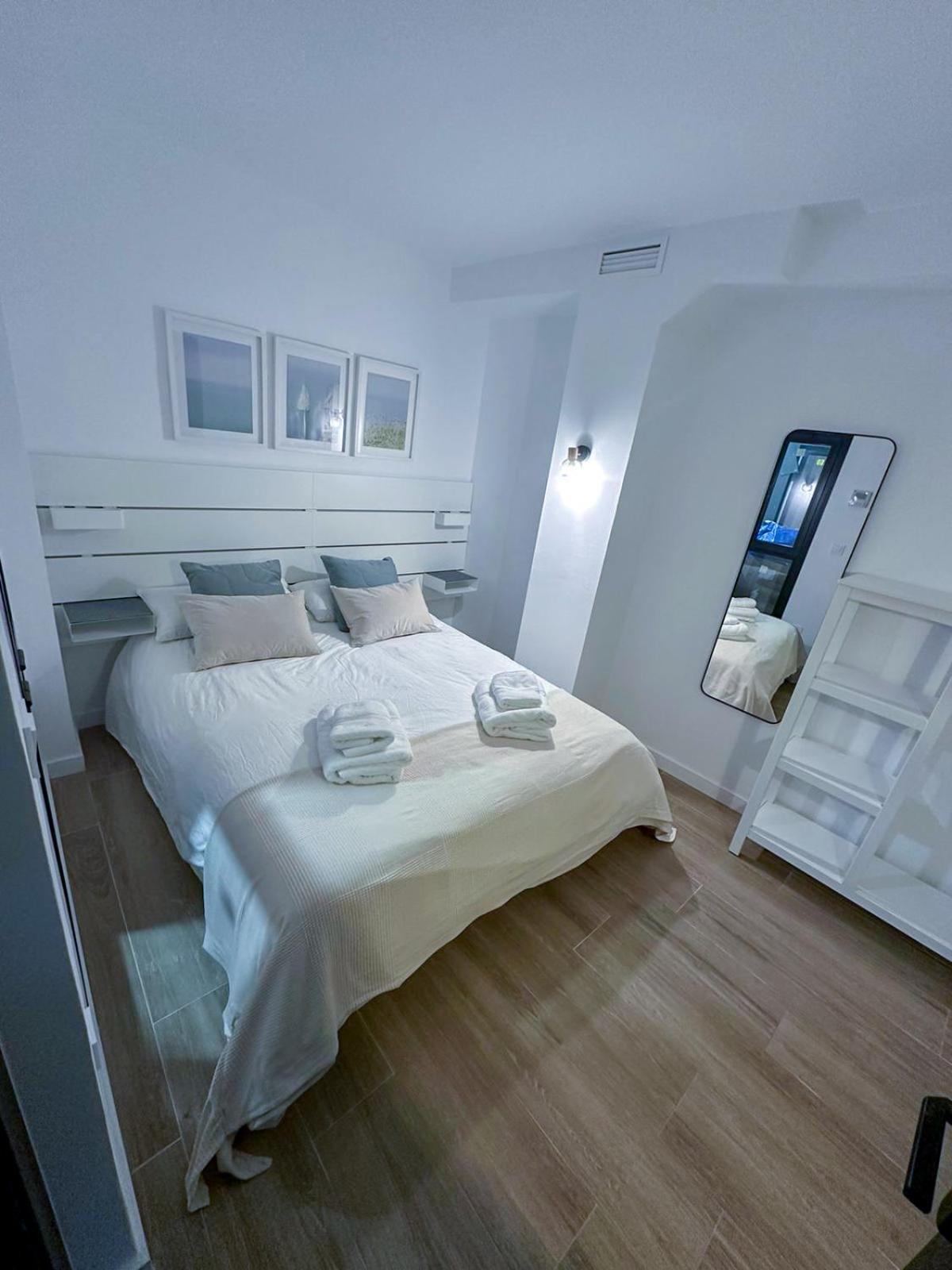 Zur Boutique Hostel ฟูเอนฮิโรลา ภายนอก รูปภาพ